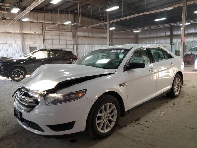 2014 Ford Taurus SE