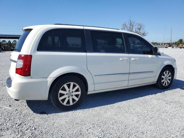 2013 Chrysler Town & Country Touring