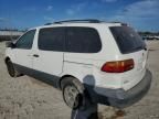 2000 Toyota Sienna LE