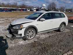 Salvage cars for sale at auction: 2017 Volkswagen Golf Alltrack S