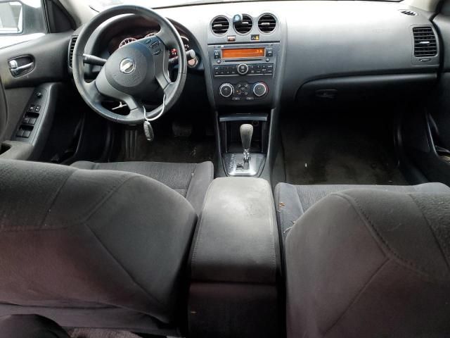 2010 Nissan Altima Base