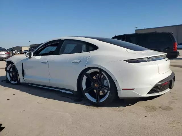 2020 Porsche Taycan Turbo