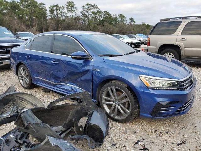 2017 Volkswagen Passat R-Line