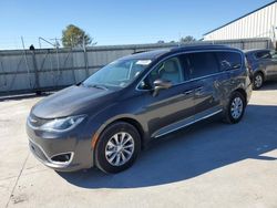 Chrysler Pacifica Vehiculos salvage en venta: 2019 Chrysler Pacifica Touring L