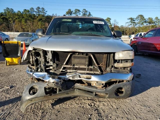 2004 GMC Sierra K2500 Heavy Duty