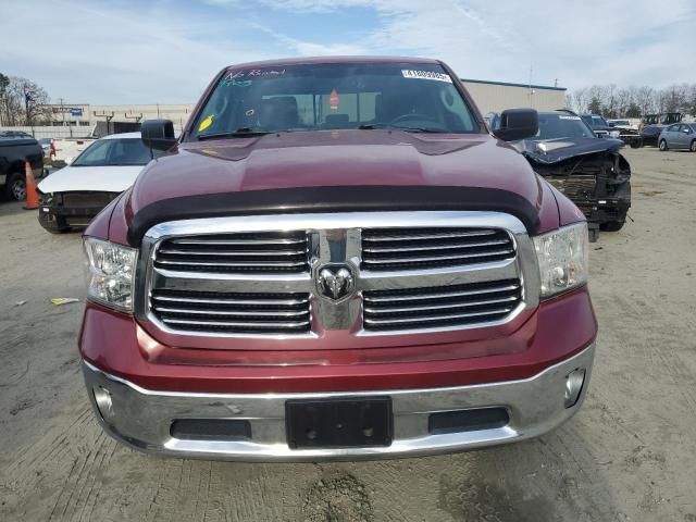 2015 Dodge RAM 1500 SLT