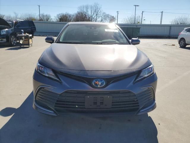 2022 Toyota Camry LE