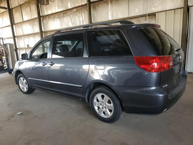 2006 Toyota Sienna CE