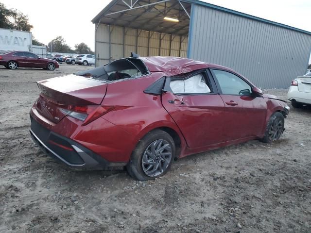 2024 Hyundai Elantra Blue