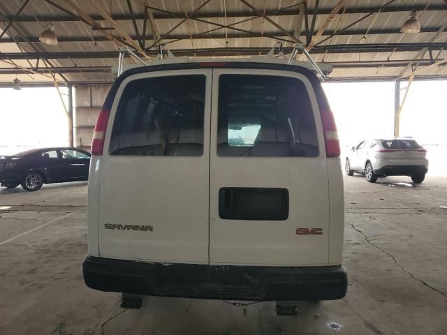 2004 GMC Savana G3500