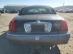 2002 Lincoln Town Car Signature