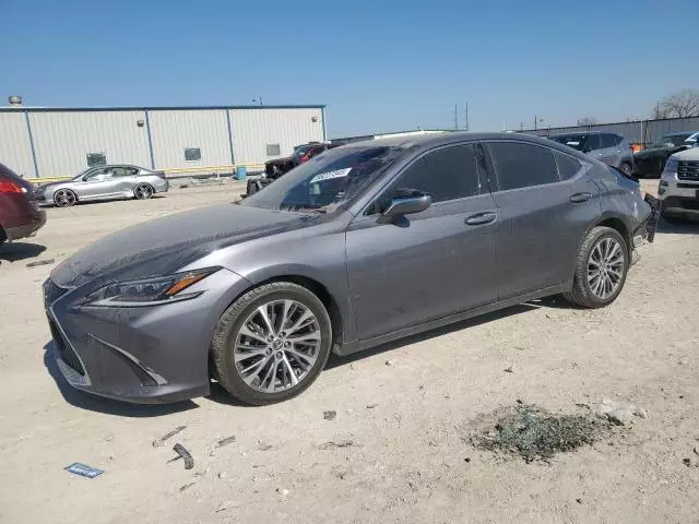 2019 Lexus ES 350