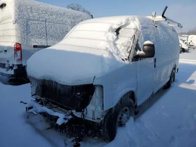 2019 Chevrolet Express G2500