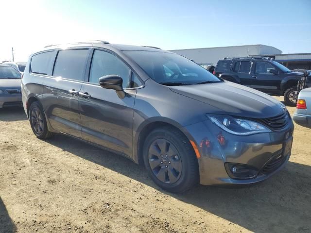 2019 Chrysler Pacifica Hybrid Limited