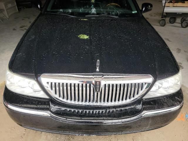 2008 Lincoln Town Car Signature Limited