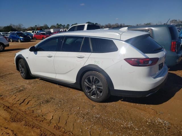 2019 Buick Regal Tourx Essence