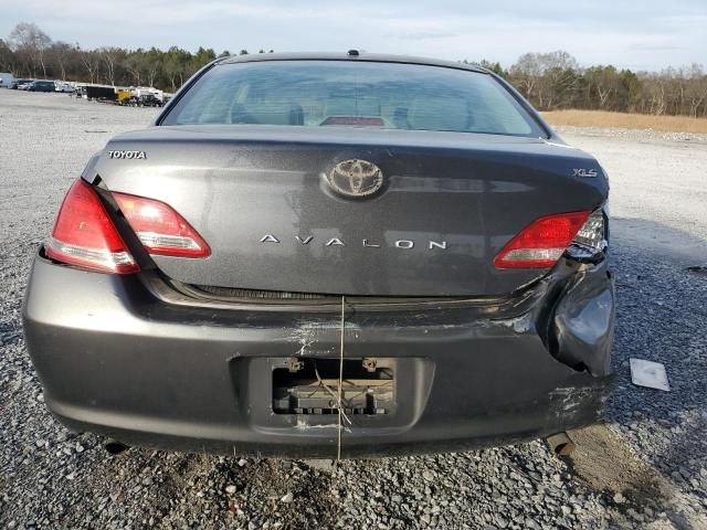 2010 Toyota Avalon XL