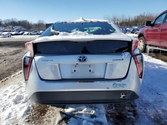 2016 Toyota Prius