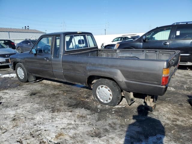 1988 Toyota Pickup Xtracab RN70 DLX