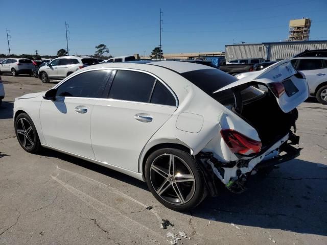 2019 Mercedes-Benz A 220