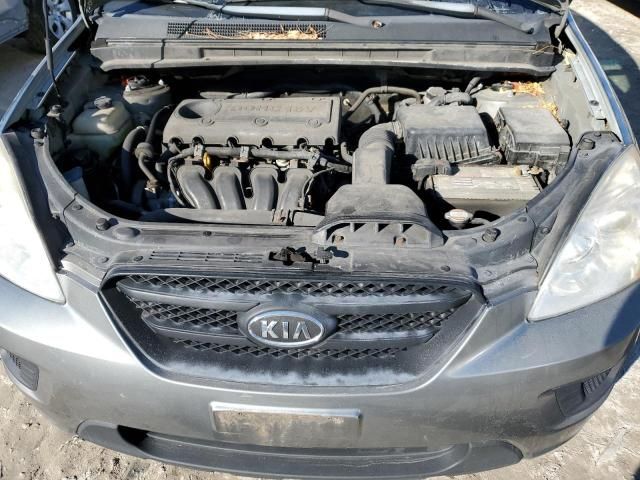 2009 KIA Rondo Base