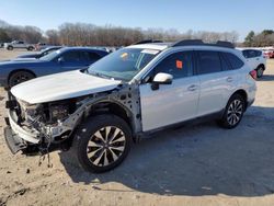 Subaru Vehiculos salvage en venta: 2015 Subaru Outback 2.5I Limited