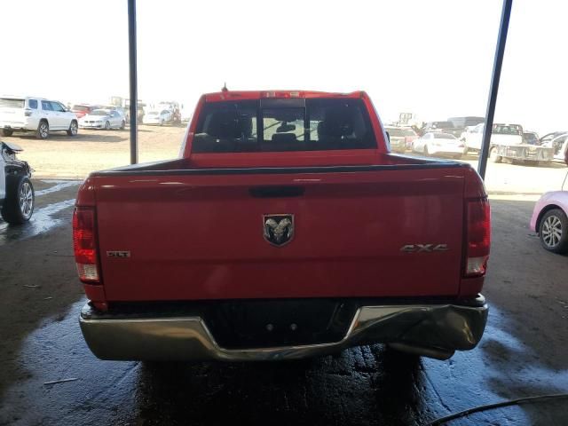 2023 Dodge RAM 1500 Classic SLT