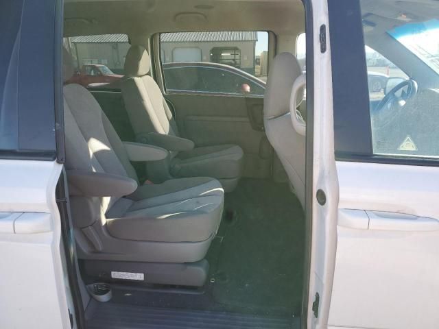 2012 KIA Sedona LX