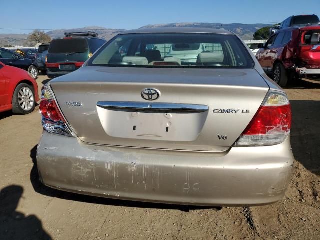 2005 Toyota Camry LE