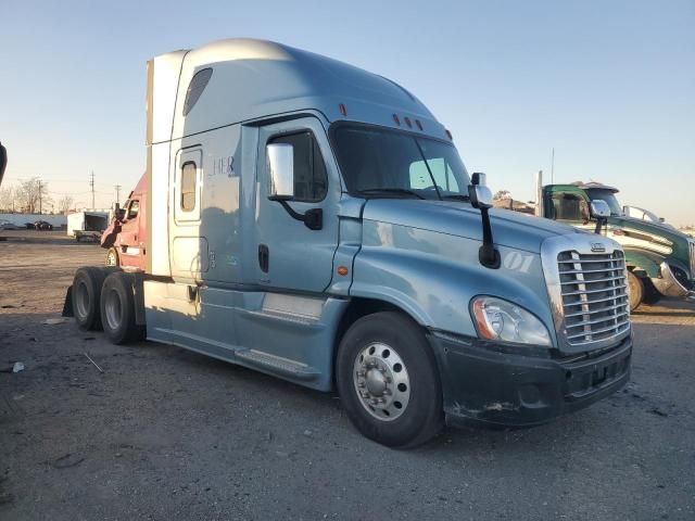 2016 Freightliner Cascadia 125