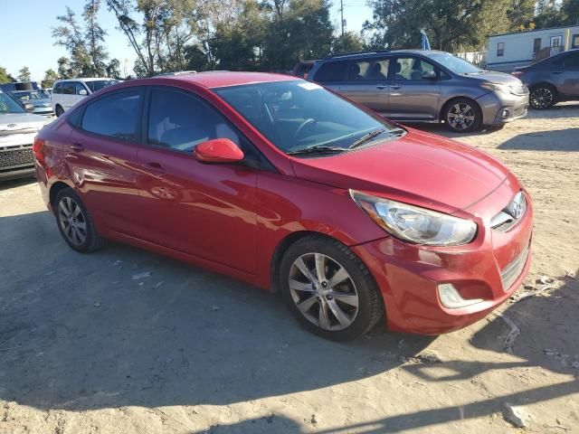 2013 Hyundai Accent GLS