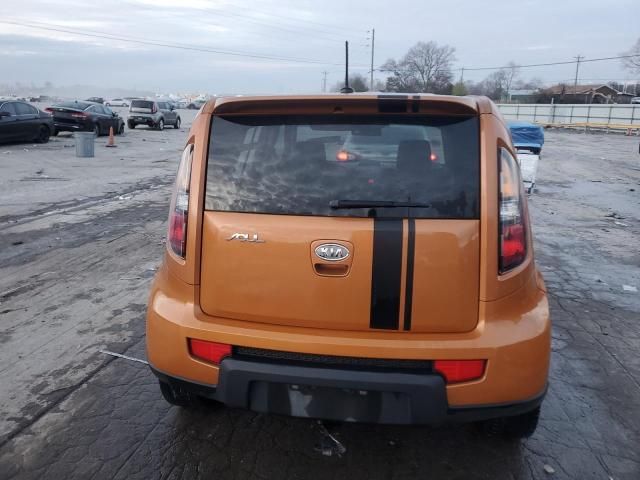 2010 KIA Soul +