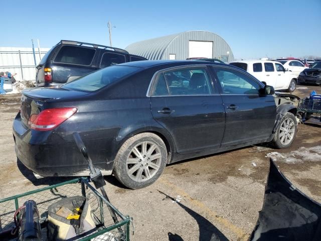 2005 Toyota Avalon XL