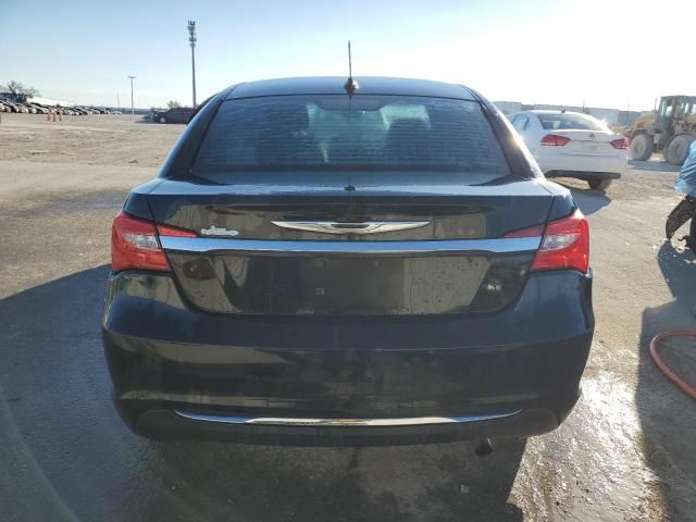 2012 Chrysler 200 Touring