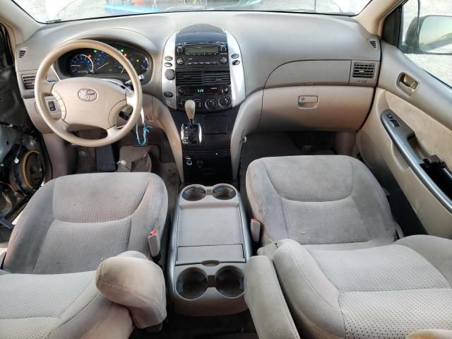 2007 Toyota Sienna CE