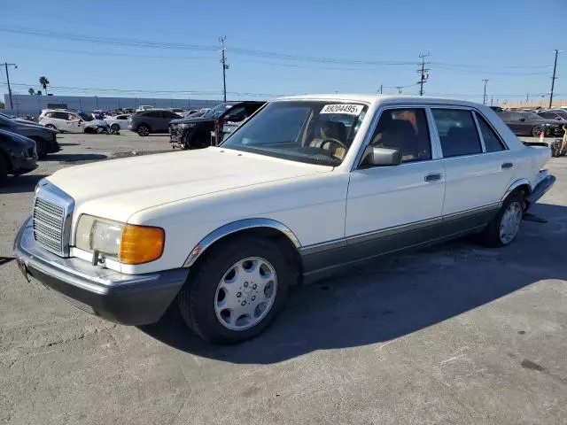 1986 Mercedes-Benz 560 SEL