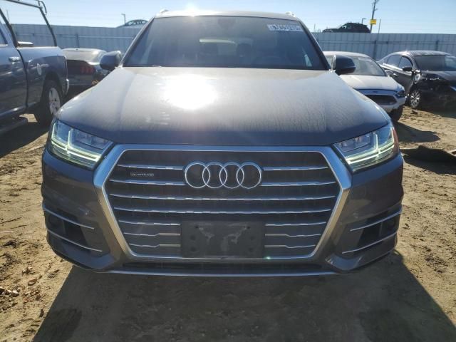 2018 Audi Q7 Premium Plus