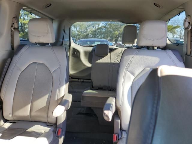 2019 Chrysler Pacifica Touring L