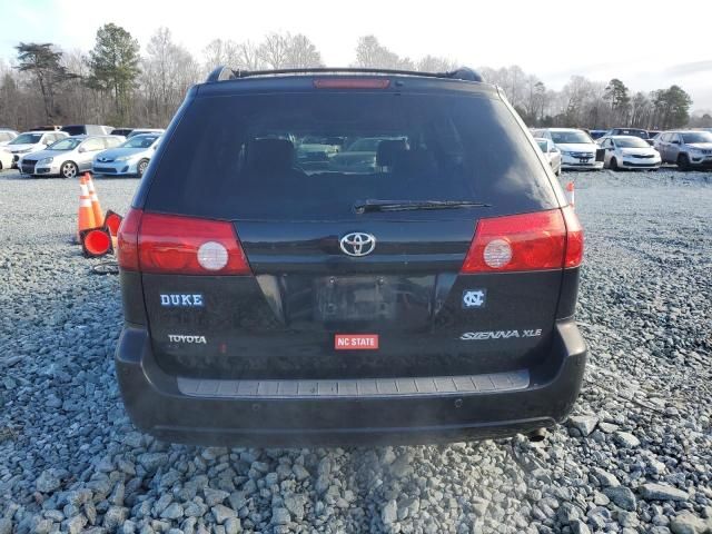 2008 Toyota Sienna XLE