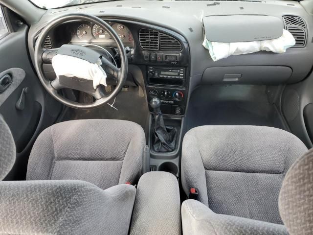 2004 KIA Spectra Base