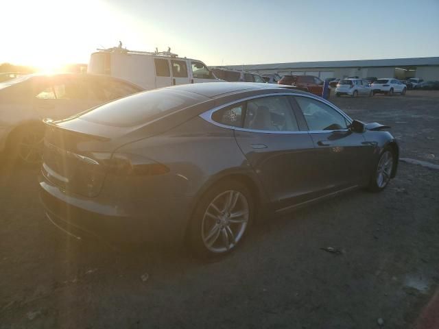 2014 Tesla Model S