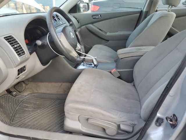 2010 Nissan Altima Base