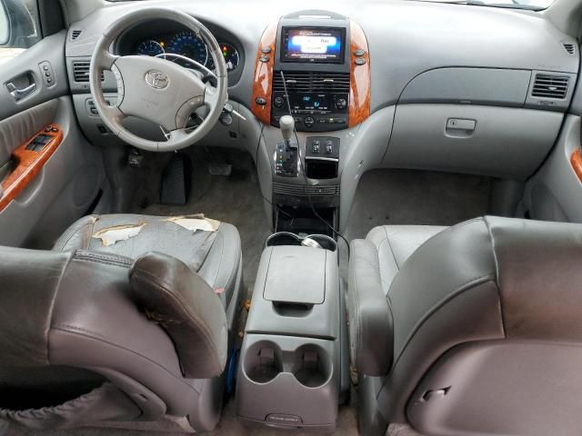 2007 Toyota Sienna XLE