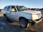 2005 Cadillac Escalade Luxury