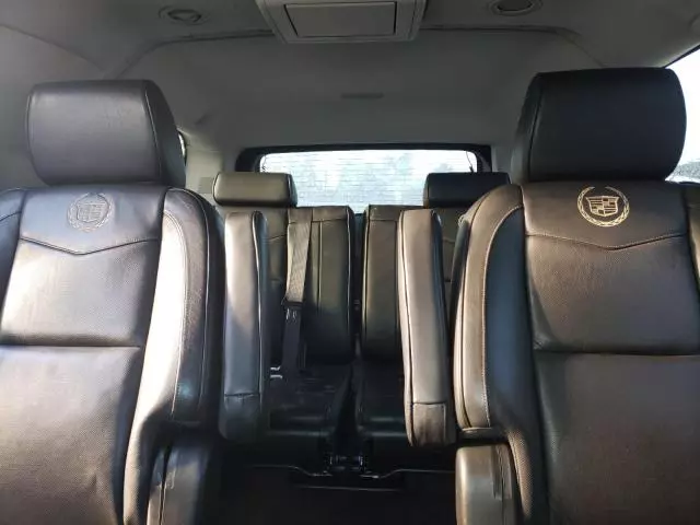 2014 Cadillac Escalade ESV Platinum