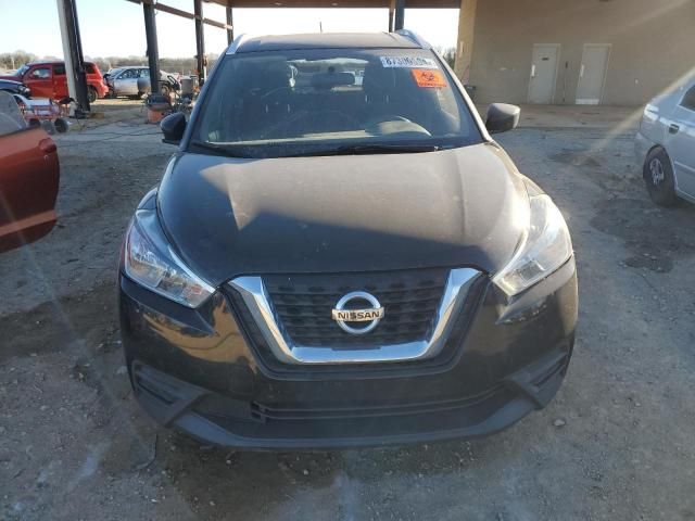 2019 Nissan Kicks S