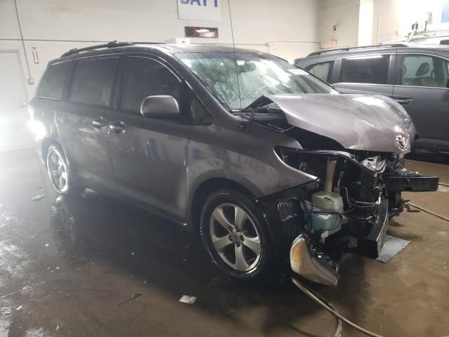 2012 Toyota Sienna LE