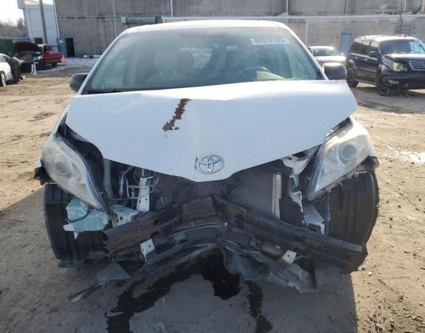 2011 Toyota Sienna Base