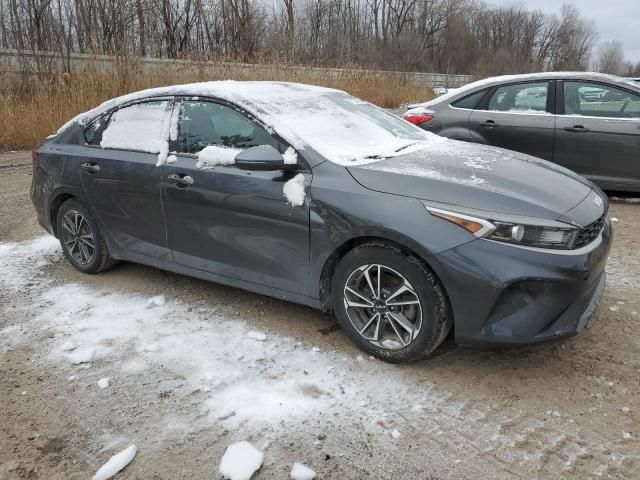 2022 KIA Forte FE