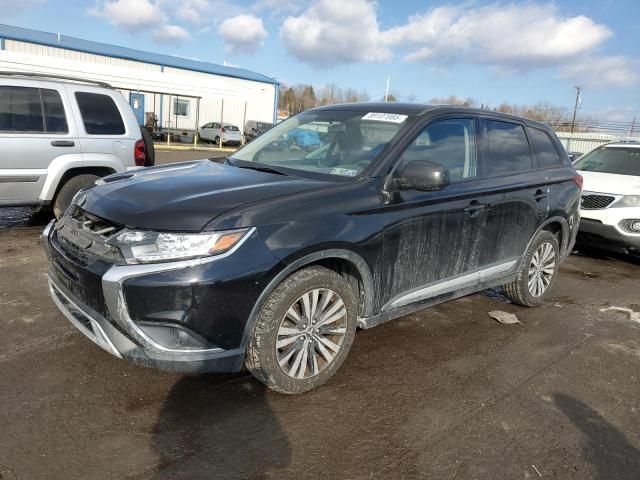 2019 Mitsubishi Outlander SE